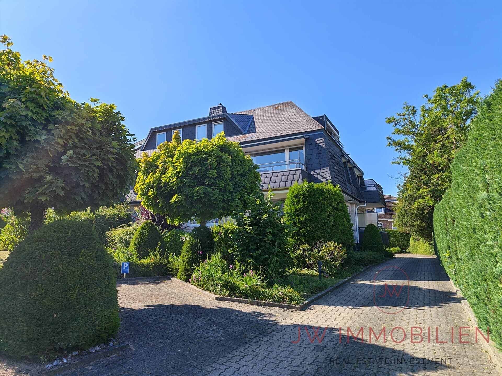 Nur wenige Minuten zur Ostsee! Helle 2-Zimmer-Eigentumswohnung mit Balkon, EBK & Stellplatz